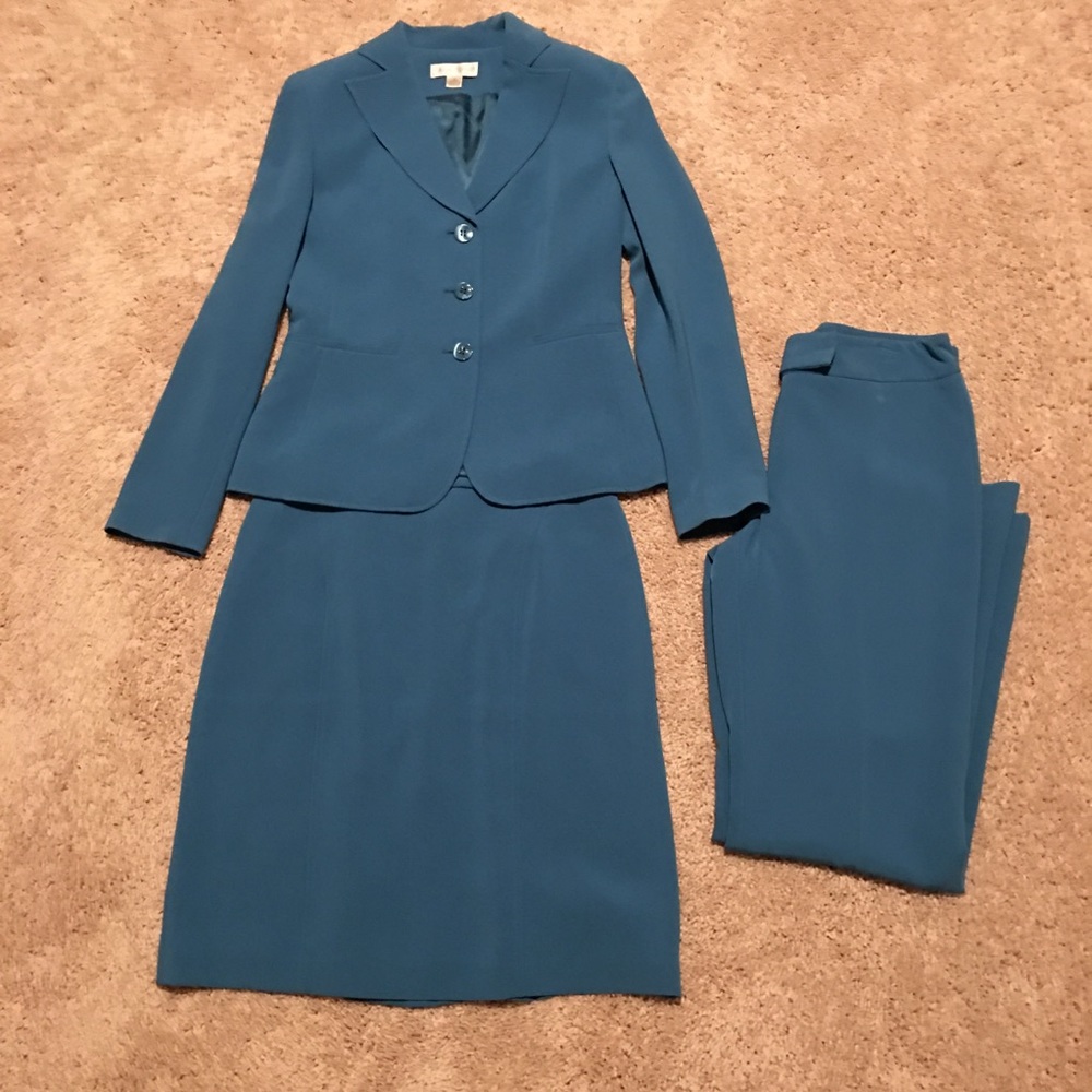 Casual Corner suit